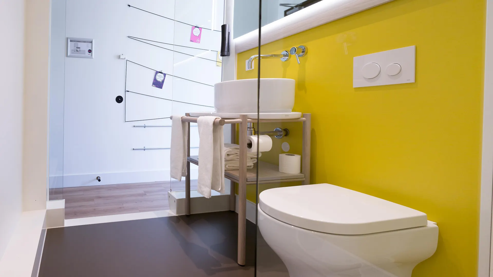***  Qbic Amsterdam Wtc Hotell Nederländerna
