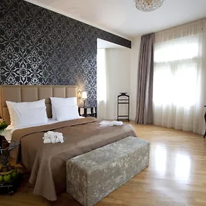 **** Отель Deminka Palace Чехия