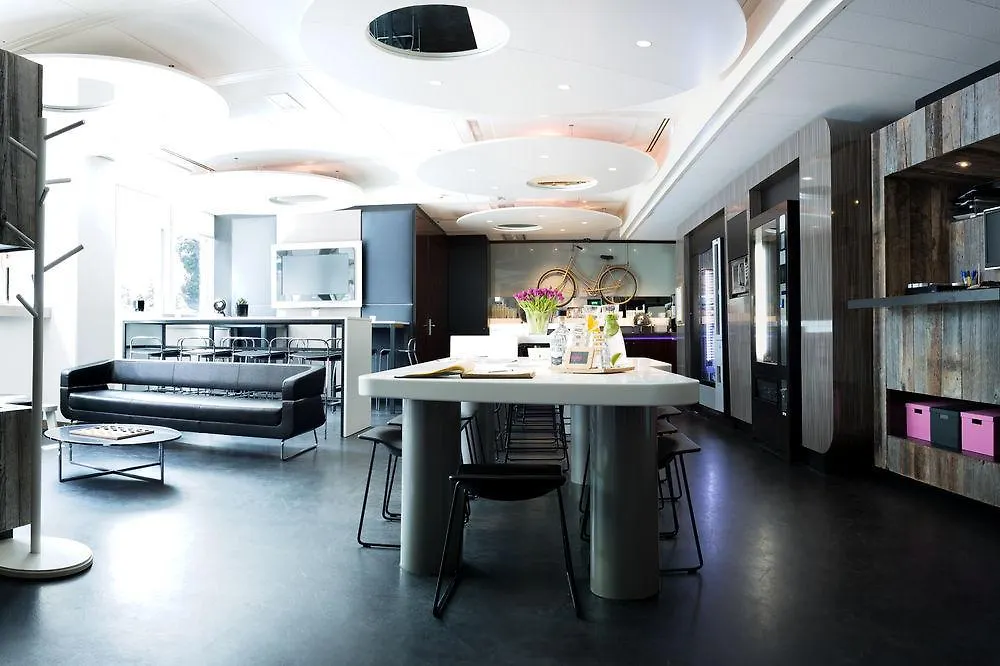 Отель Qbic Amsterdam Wtc